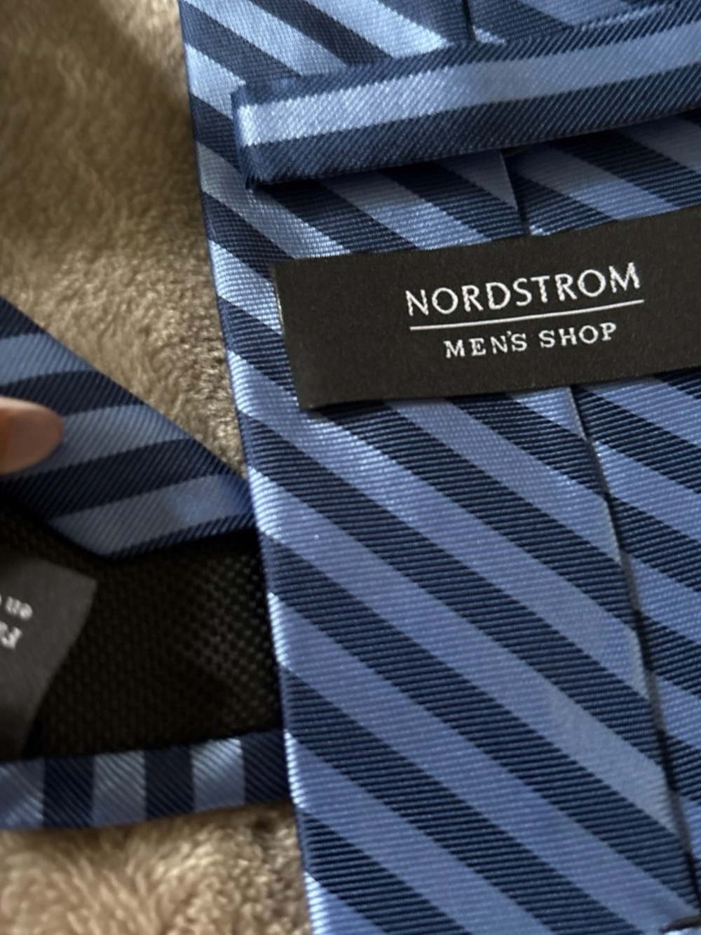 Nordstrom Men's Shop Navy and Light Blue Diagonal Stripe Tie